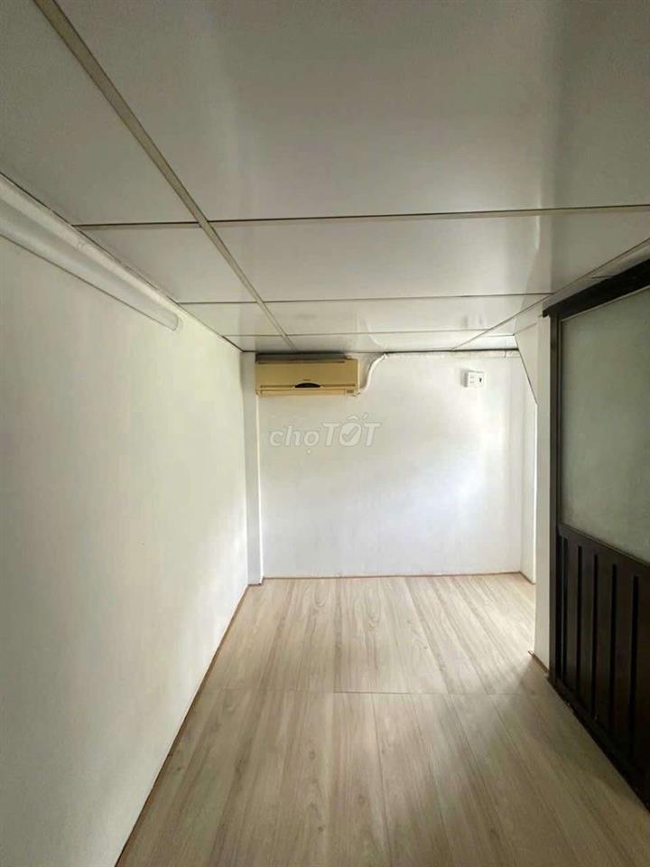 NHÀ 3 PHÒNG GẦN CHỢ HOÀ HƯNG