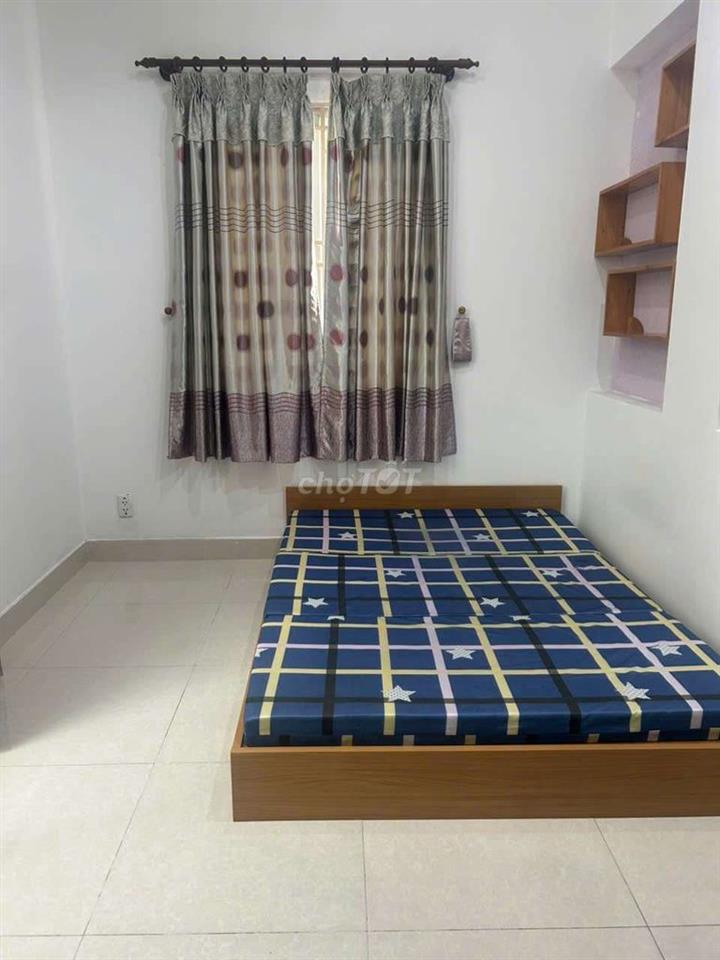 NHÀ 5 PHÒNG ĐẦY ĐỦ NỘI THẤT 