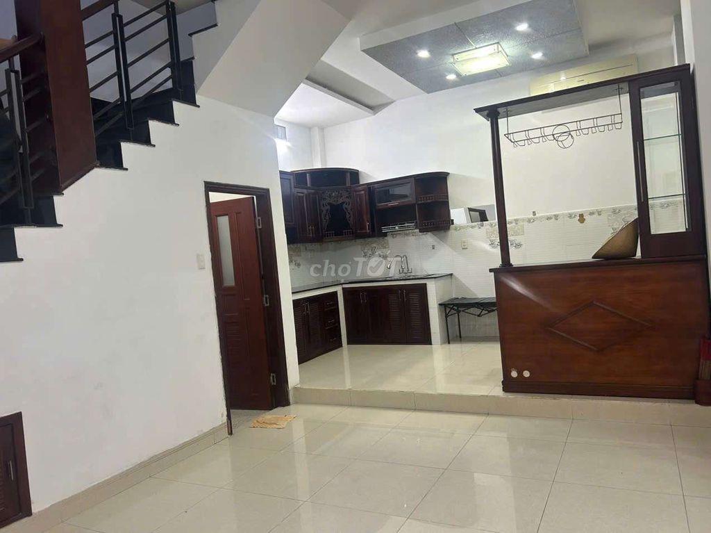 NHÀ 5 PHÒNG ĐẦY ĐỦ NỘI THẤT 
