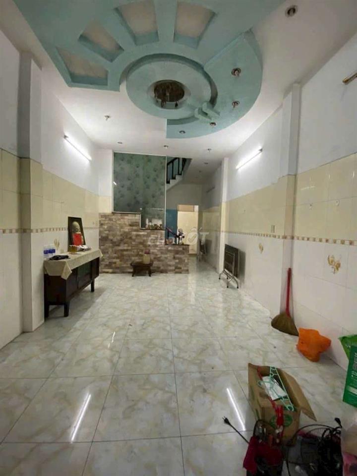 5 PHÒNG 4 X 20M MẶT TIỀN ĐƯỜNG MAI XUÂN THƯỞNG
