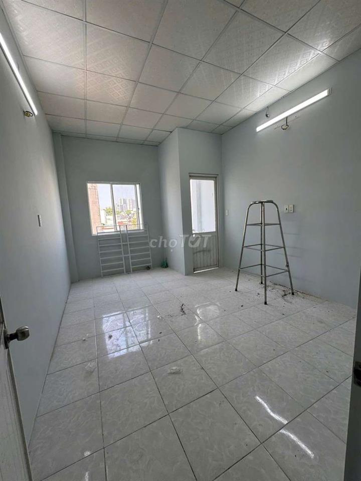 NHÀ 3 PHÒNG 4 X 16M NGUYỄN VĂN LUÔNG 