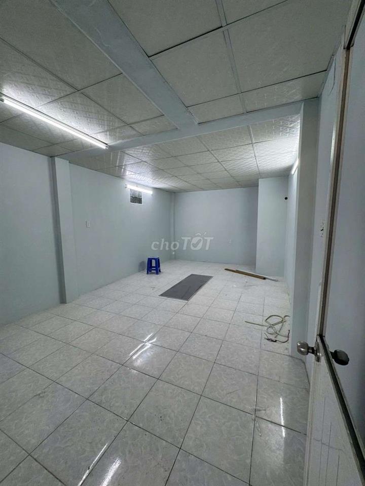 NHÀ 3 PHÒNG 4 X 16M NGUYỄN VĂN LUÔNG 