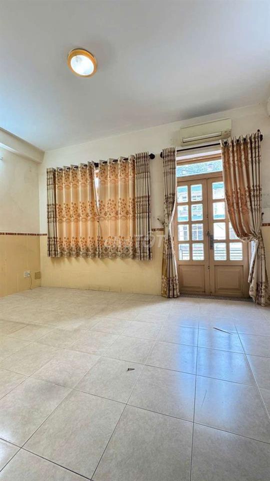 10 X 20M ĐƯỜNG 6M TÔ HIỆU