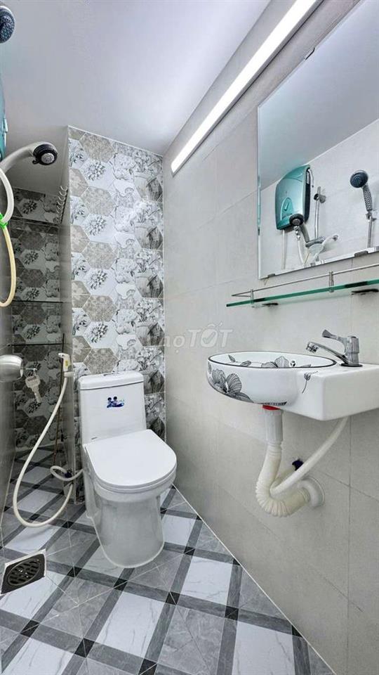 MẶT TIỀN ĐƯỜNG KINH DOANH 