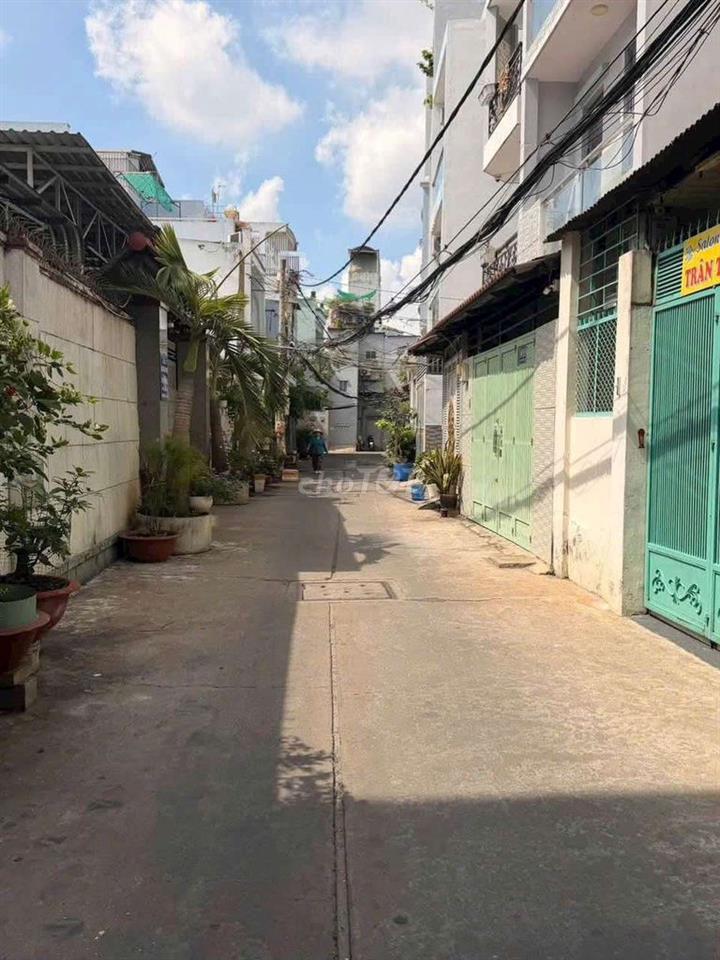 NHÀ MỚI 100% 2 PHÒNG MÁY LẠNH 