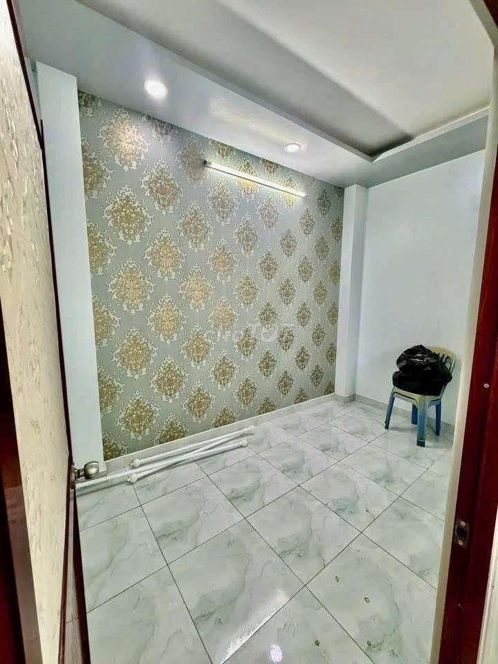 CĂN GÓC 3 PHÒNG HẺM 5M BÀ HOM 