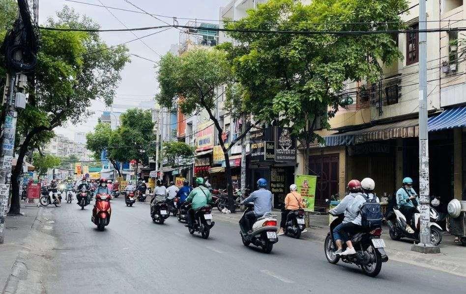 5 X 15M CĂN GÓC MẶT TIỀN ĐƯỜNG LÃNH BINH THĂNG 