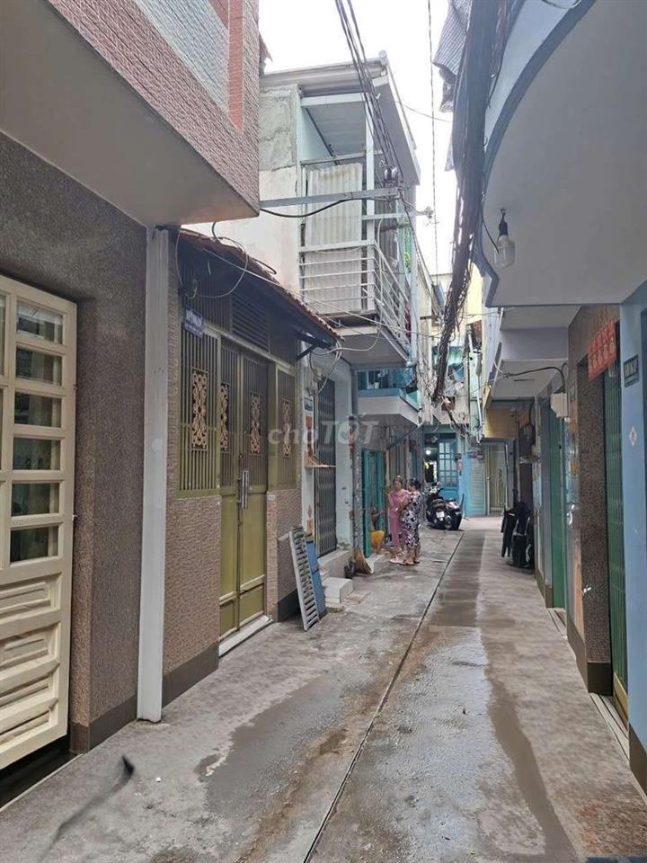 NHÀ 3 PHÒNG ĐẦY ĐỦ NỘI THẤT 