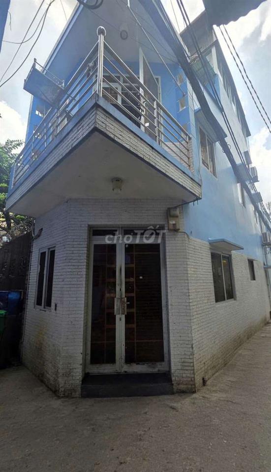 NHÀ 3 PHÒNG PHẠM VĂN HAI