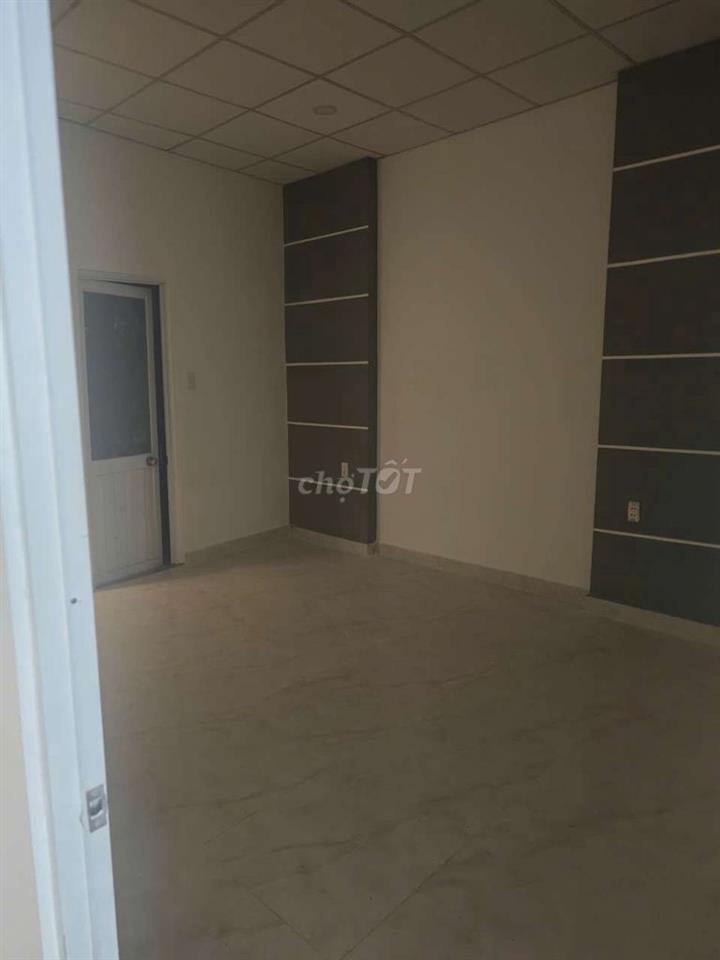NHÀ 8 X 16M GẦN BẾN XE MIỀN TÂY