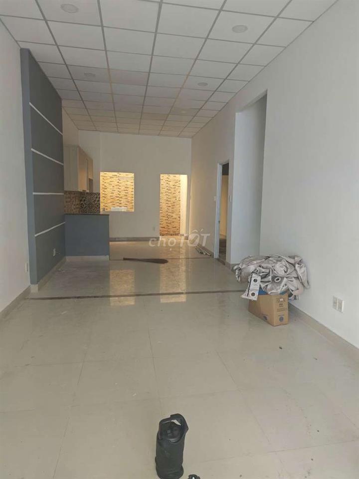 NHÀ 8 X 16M GẦN BẾN XE MIỀN TÂY
