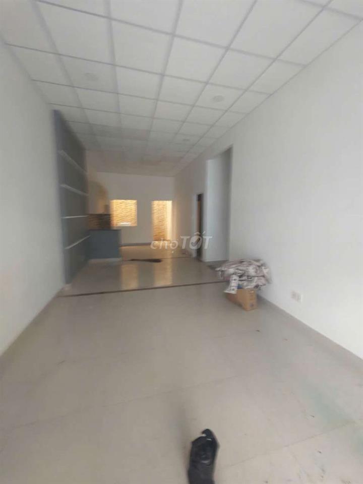 NHÀ 8 X 16M GẦN BẾN XE MIỀN TÂY