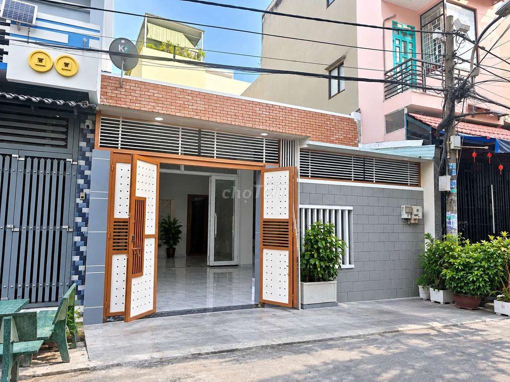 NHÀ 8 X 16M GẦN BẾN XE MIỀN TÂY