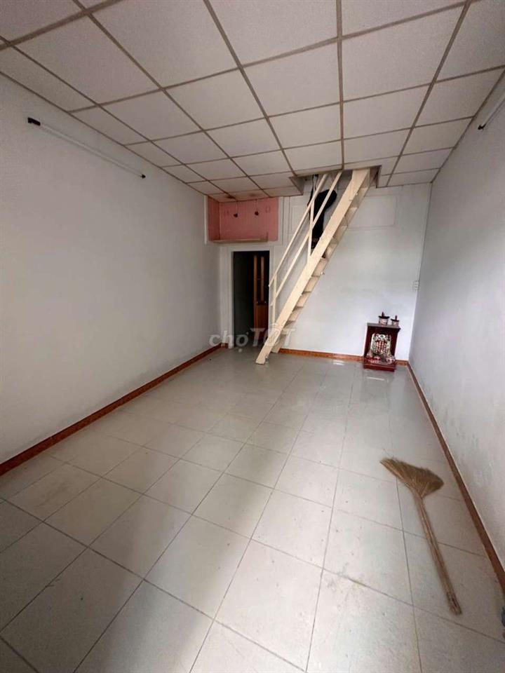 NHÀ 3 PHÒNG 3,5 X 30M NGUYỄN VĂN LUÔNG 