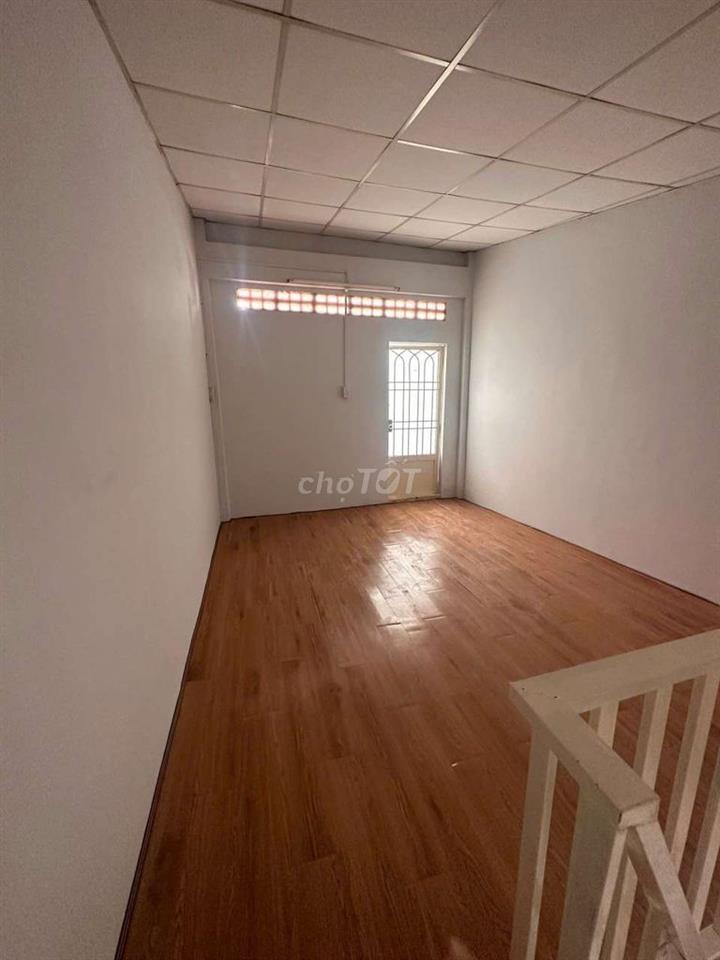 NHÀ 3 PHÒNG 3,5 X 30M NGUYỄN VĂN LUÔNG 