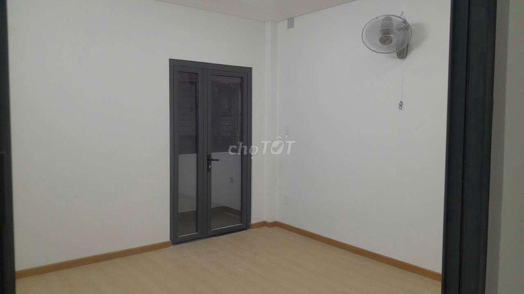 NHÀ MỚI 100% 5 X 15M LÝ THƯỜNG KIỆT 