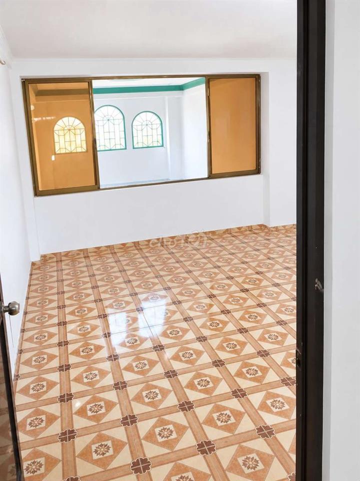 NHÀ MẶT TIỀN ĐƯỜNG KINH DOANH 