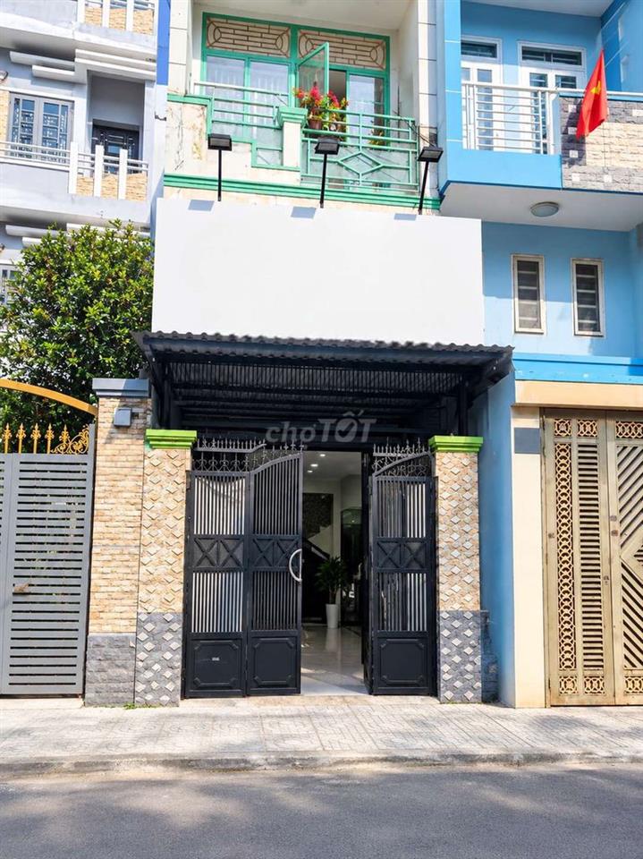 NHÀ MẶT TIỀN ĐƯỜNG KINH DOANH 