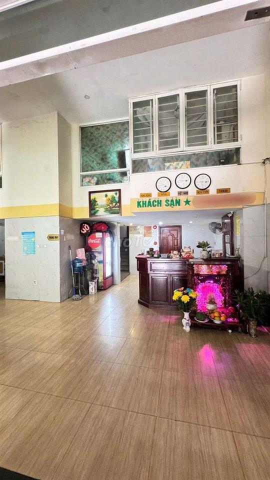 NHÀ MẶT TIỀN ĐƯỜNG 21 PHÒNG FULL NỘI THẤT 