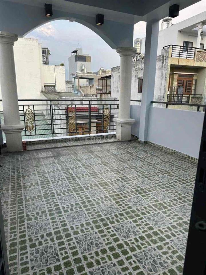 Nhà sát chợ kdbb 4x12M - 3 phòng