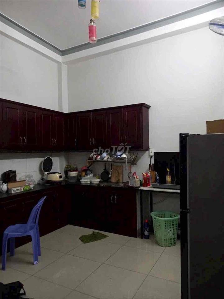 Nhà 1/ liên khu 4-5 ( 4x14M ) 4 phòng 9tr/ tháng