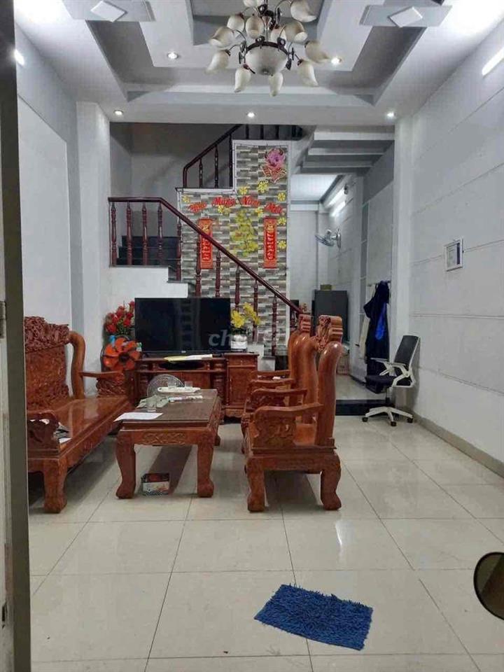 Nhà 1/ liên khu 4-5 ( 4x14M ) 4 phòng 9tr/ tháng