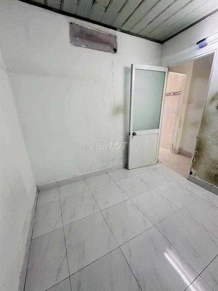 Nhà hồ văn long - 4x14M - 1 phòng 5,5tr/ tháng