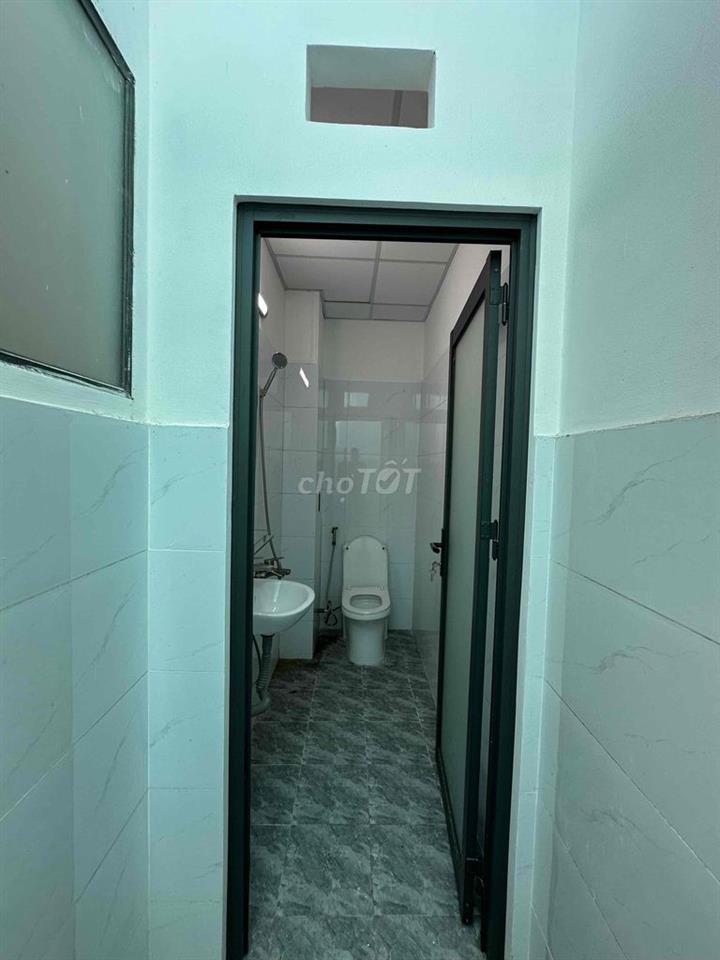 nhà mới 4x16M - 1 lầu - 3 phòng giá 6tr