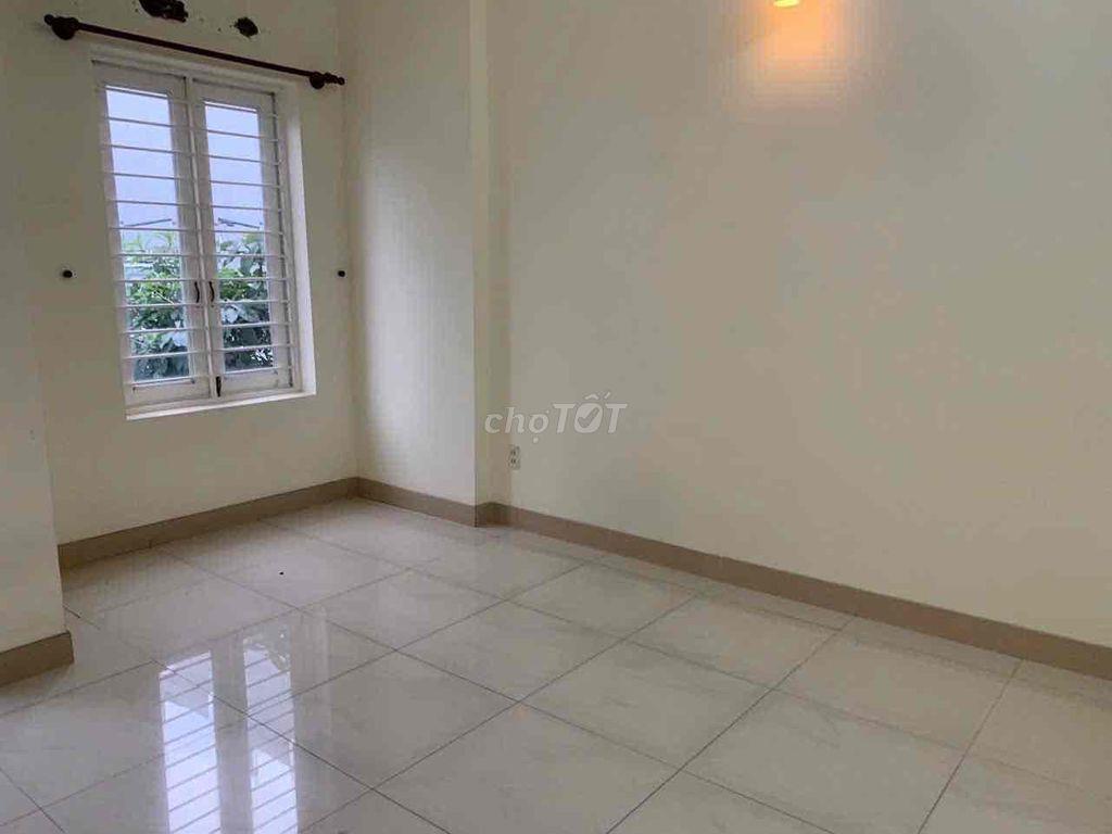 Nhà 1/ bình thành 4x15M - 4 phòng - 8tr/ tháng