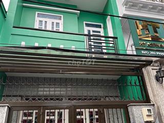 Nhà liên khu 5-6 ( 2pn- 2wc ) 7,5tr/ tháng