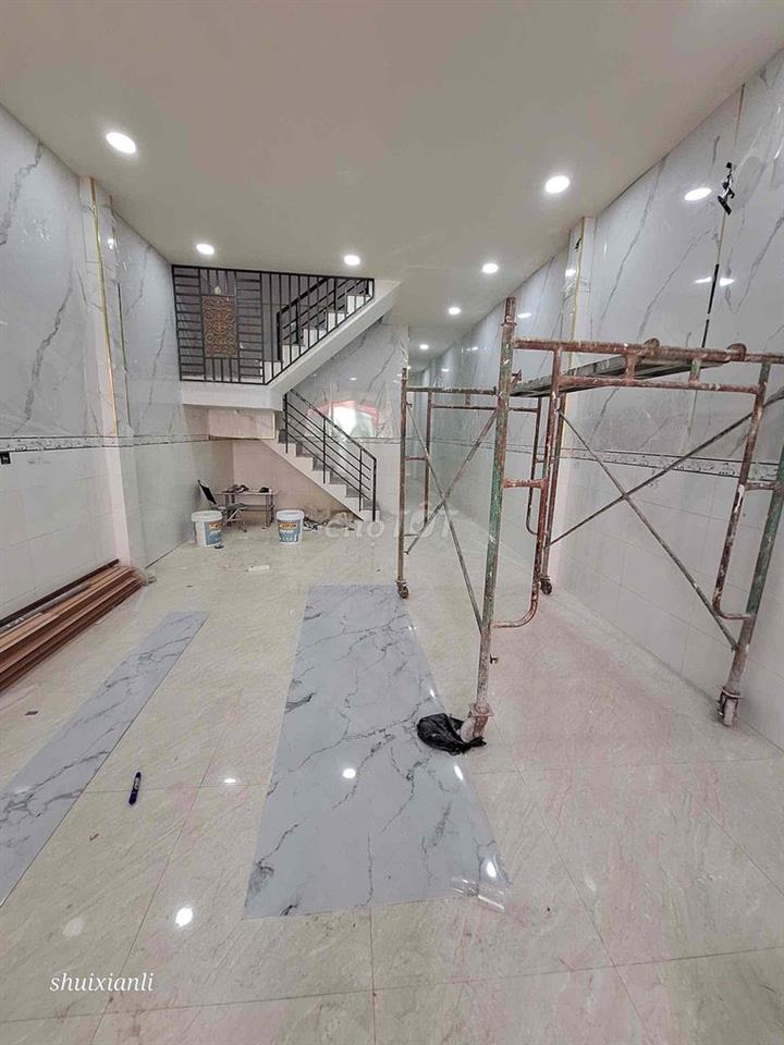 Nhà mới - 4x17M - 1 lầu - 3 phòng