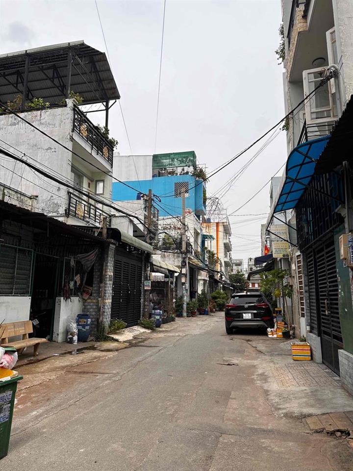 Nhà mới 4x16M - hẻm 7M thông xe tải 10tr/ tháng