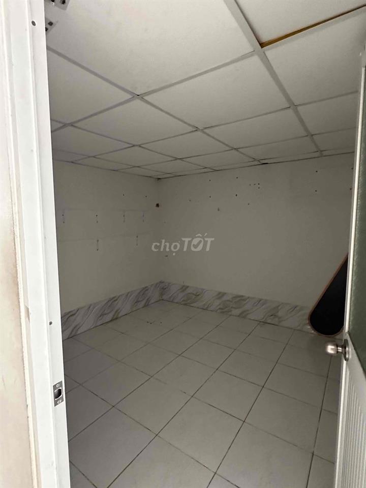 Nhà KDBB 4x10M - 1 phòng + gác 4,5tr/ tháng