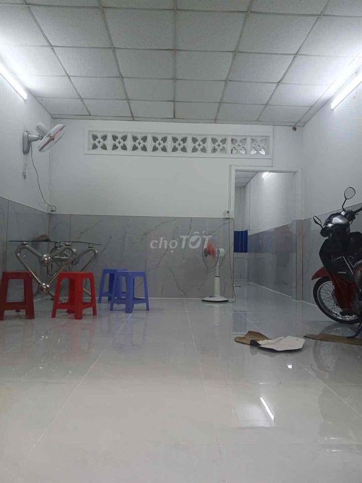 Nhà liên khu 5-6 ( 4x10M ) 3 phòng