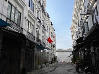 Nhà khu đồng bộ 4x8M - 3 tấm sân thượng