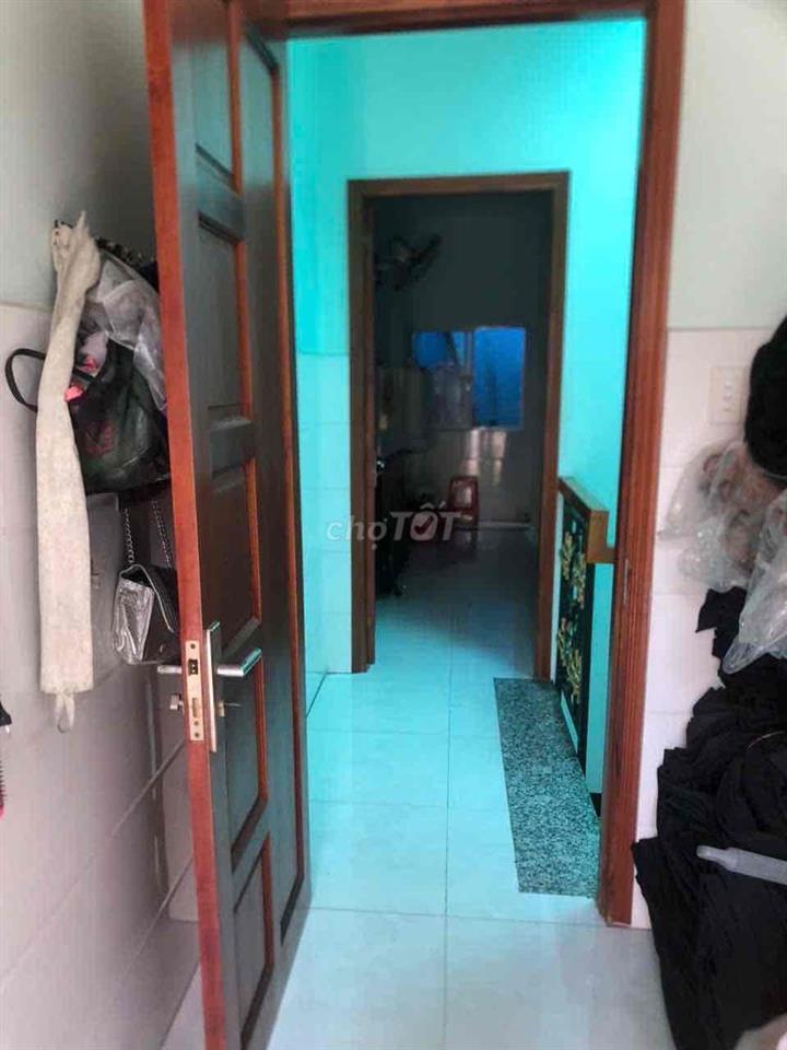 Nhà liên khu 5-6 ( 4x12M ) 2 phòng ngủ