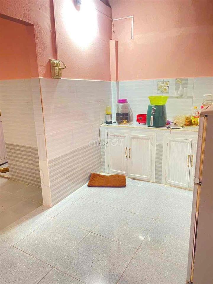 Nhà bình thành 4x24m 2 phòng ngủ 6tr/ tháng