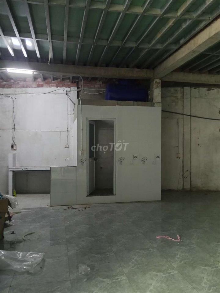 CHO THUÊ NHÀ/XƯỞNG/MẶT BẰNG DIỆN TÍCH SỬ DỤNG HƠN 170M2 TẠI BÌNH TÂN 