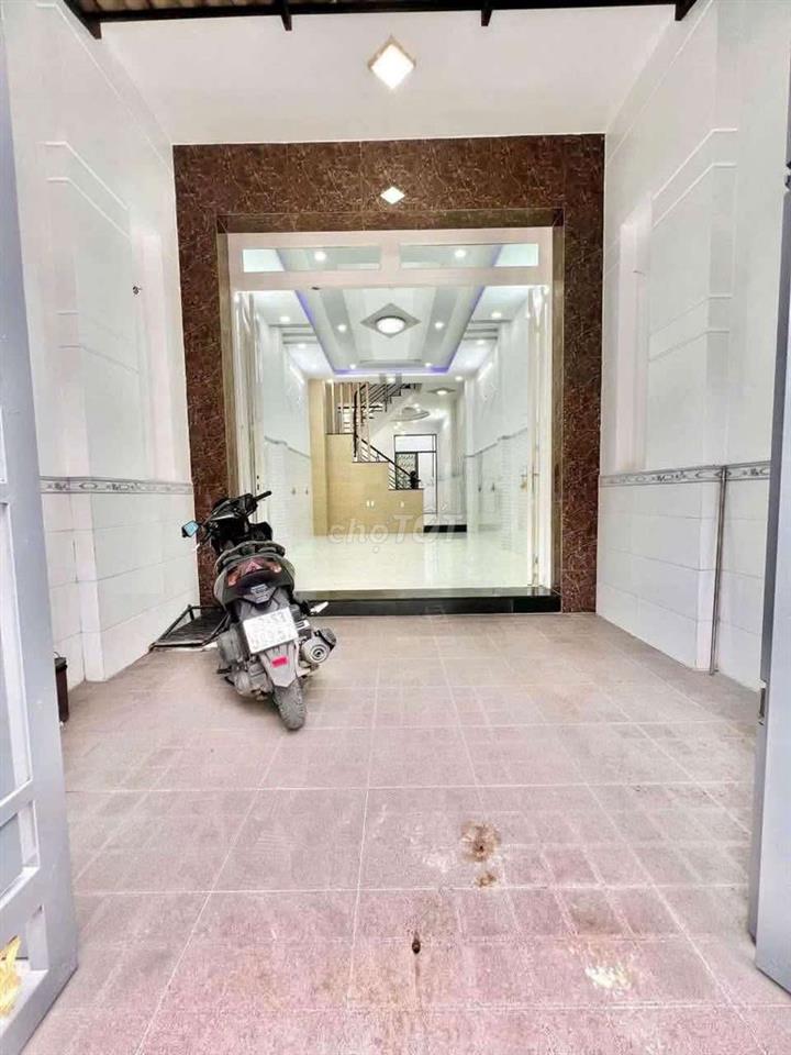 Cho thuê nhà 1/ Hương Lộ 2: 4mx18m 1 trệt 2 lầu, 4PN 3WC