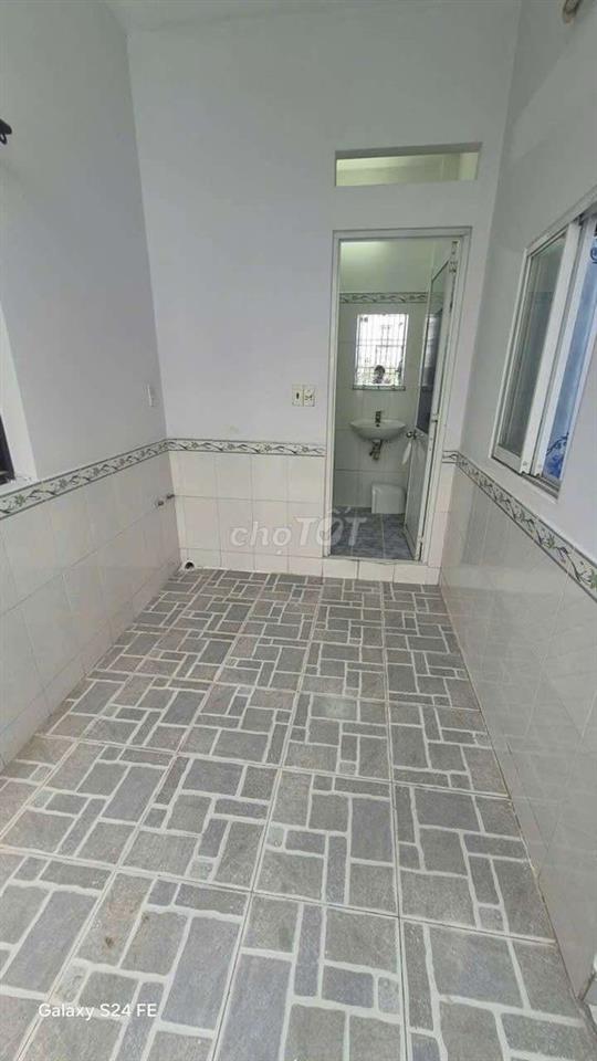 Cho thuê nhà hẻm Lê Văn Quới: 5mx16m 1 trệt 1 lầu, 3PN 2WC