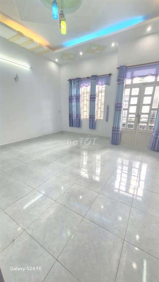 Cho thuê nhà hẻm Lê Văn Quới: 5mx16m 1 trệt 1 lầu, 3PN 2WC
