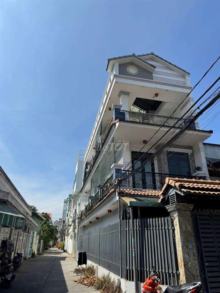 Cho thuê nhà 1/ Bình Trị Đông: 5mx20m 1 trệt 2 lầu, 4PN 5WC