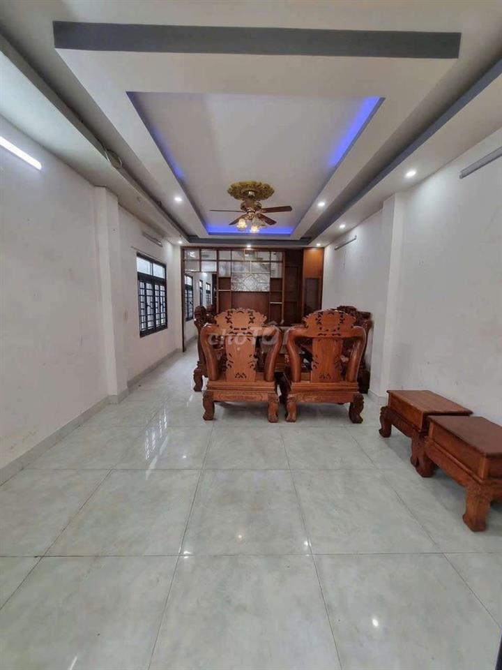 Cho thuê nhà 1/ Bình Trị Đông: 5mx20m 1 trệt 2 lầu, 4PN 5WC