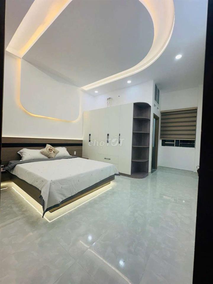 Cho thuê nhà 1/ Bình Trị Đông: 4mx19m 1 trệt 3 lầu, 6PN 5WC