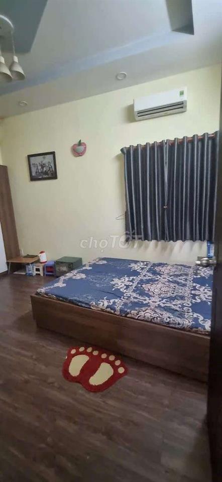 Cho thuê nhà Mặt Tiền Tân Hòa Đông, Bình Tân: 5mx14m 1 trệt 2 lầu, 2PN