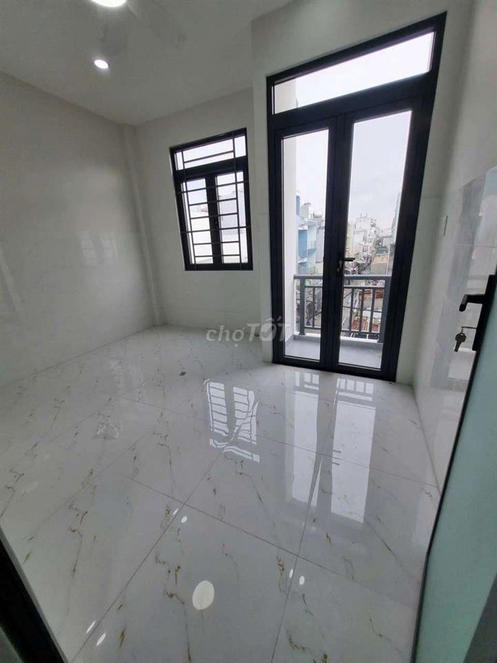 Cho thuê nhà hẻm Lê Văn Quới: 4mx8m 1 trệt 2 lầu, 2PN 3WC
