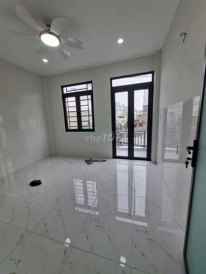 Cho thuê nhà hẻm Lê Văn Quới: 4mx8m 1 trệt 2 lầu, 2PN 3WC