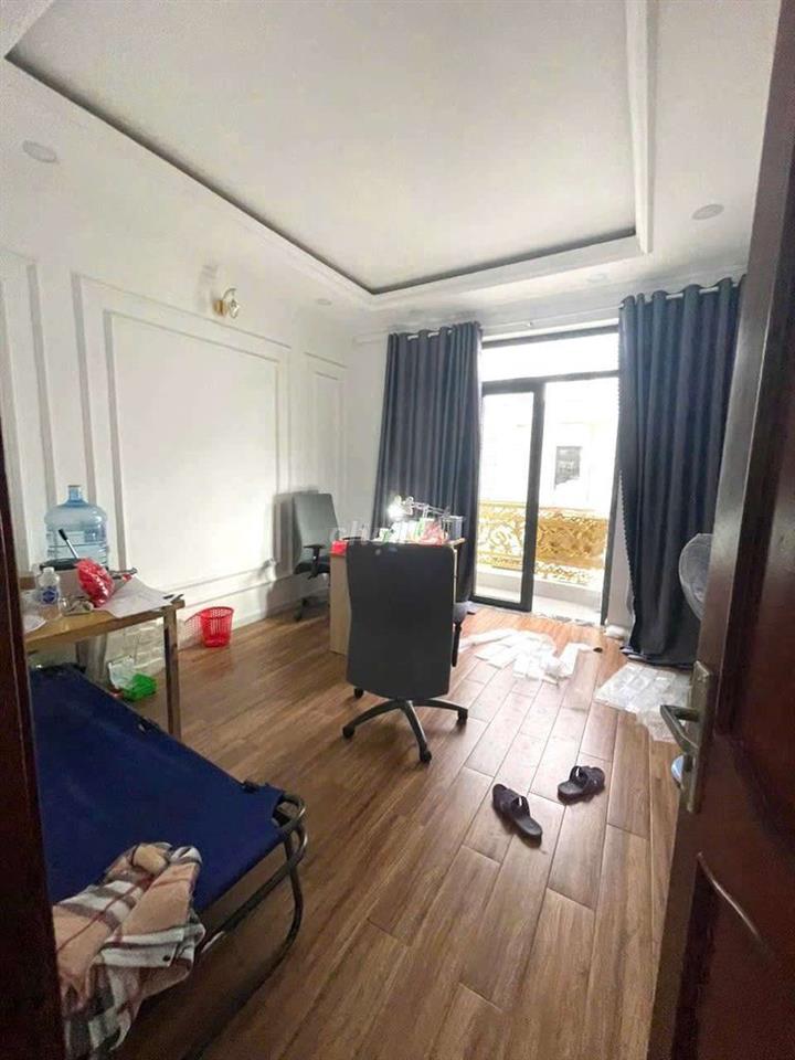 Cho thuê nhà hẻm Hương Lộ 2: 4.5mx16m 1 lửng 3 lầu, 4PN 5WC