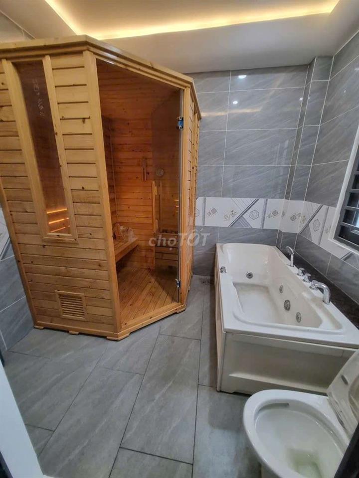 Nhà 1 / Hương Lộ 2 có thang máy: 4mx17m 1 lửng 3 lầu, 5PN 7WC