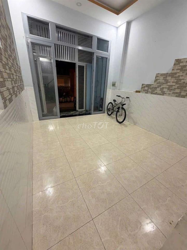 Cho thuê nhà hẻm Hương Lộ 2: 4mx12m 1 trệt 3 lầu, 4PN 3WC